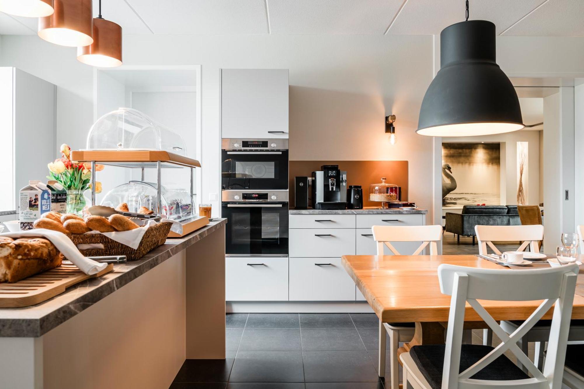 il Bed and Breakfast De Logerie Enkhuizen Esterno foto