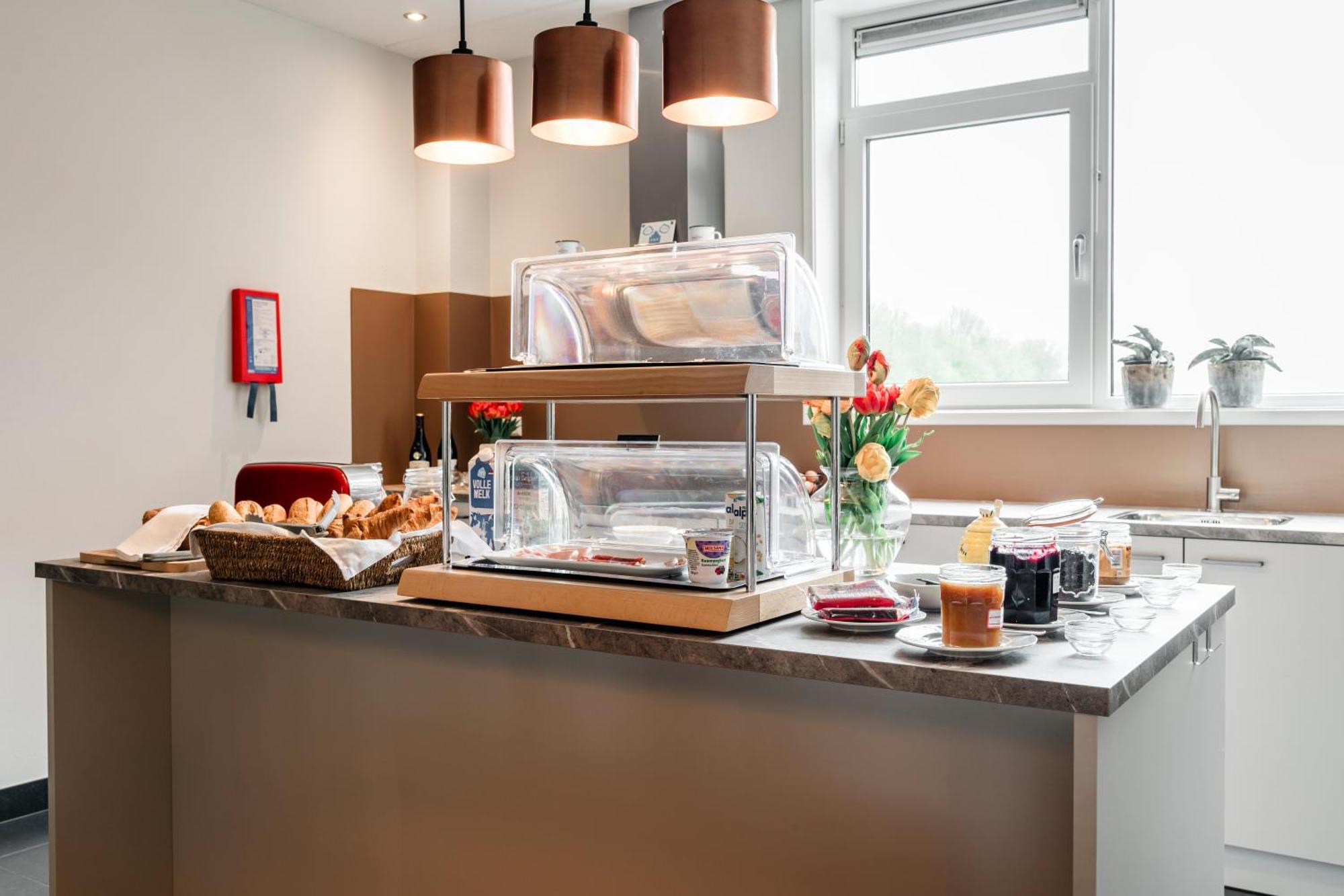 il Bed and Breakfast De Logerie Enkhuizen Esterno foto